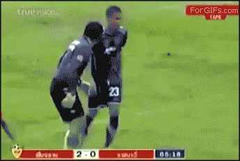 Типичный женский футбол
