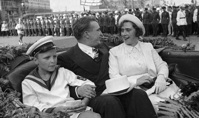 Фотографии из прошлого нашей страны - 49