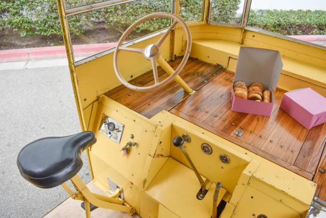 1931 Twin Coach Delivery Truck. Автопятница №157.