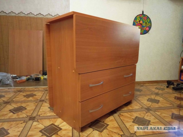 Стол - тумба - книжка - комод