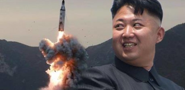 США вместе с Францией и Великобританией начали военную операцию против Сирии