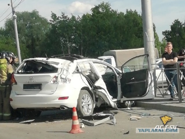 Момент смертельного ДТП в Новосибирске попал на видео