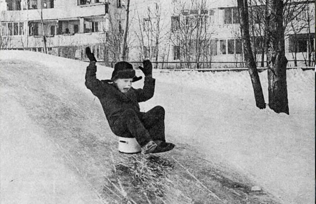 Ты зачем из детства убежал? Вернись на мгновение