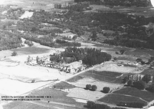 Фотографии связанных с историей Красной и Советской Армии.
