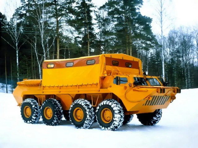 ГАЗ-44: плавающий грузовик из Советского Союза