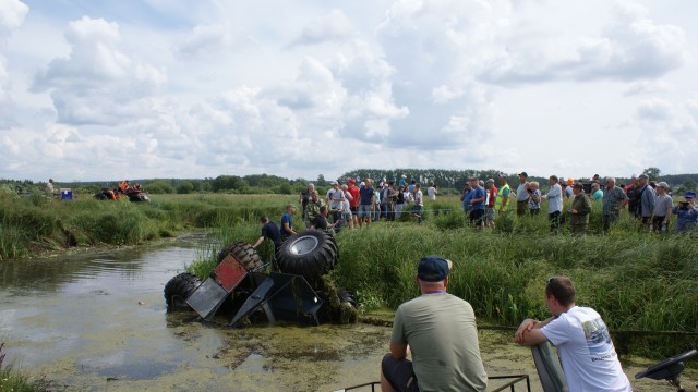 Слет самодельной техники