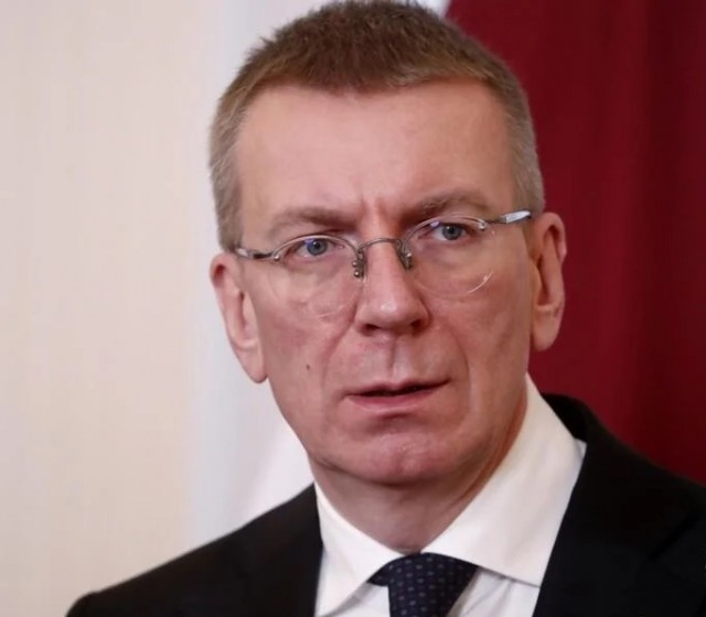 Президент Латвии считает возможным закрытие Балтийского моря для судов