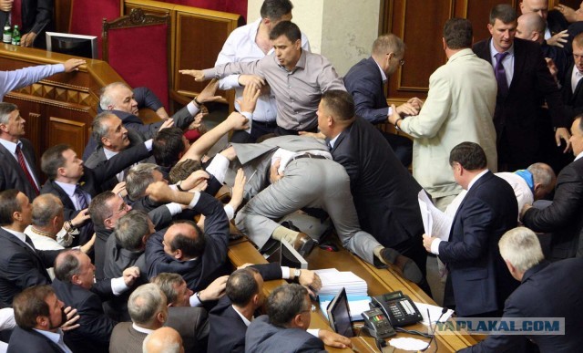 Хуже только: «Принят новый закон»