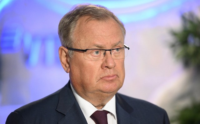 Костин предложил Набиуллиной сократить количество финансовых институтов