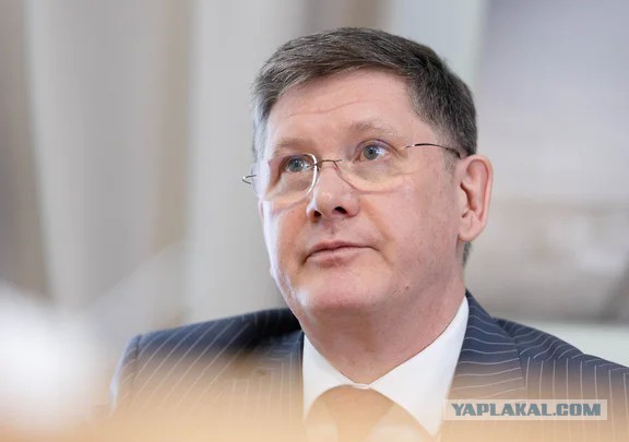 Уволился мэр уральского Березовского, проигравший на выборах жене шофера