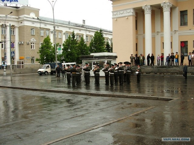 Как отмечали День Пограничника в Москве