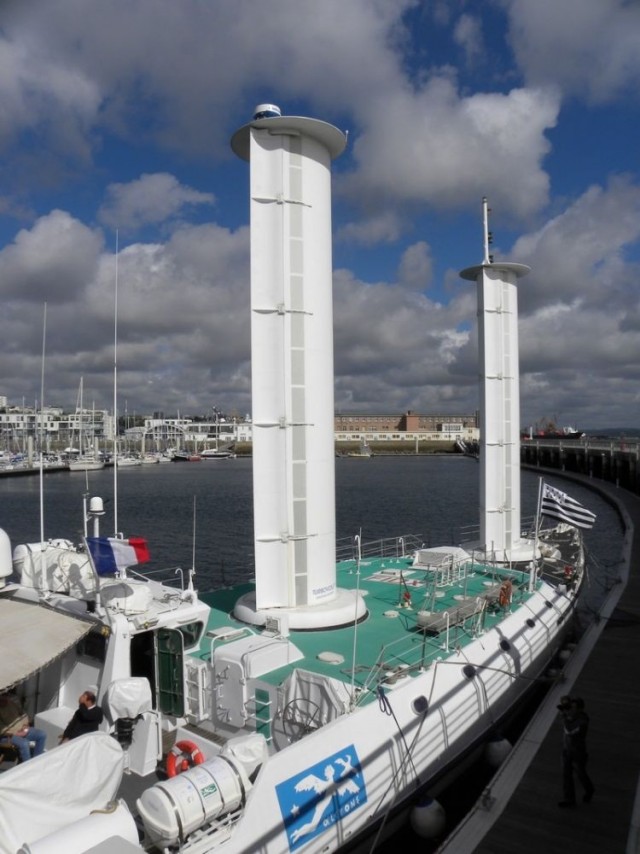 Ляпы в картинах с парусниками