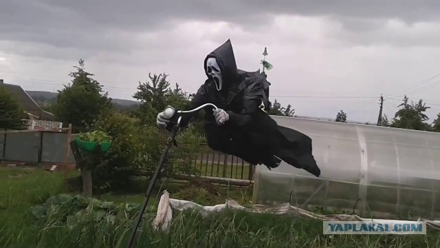 По подъезду дома в Перми бродит призрак