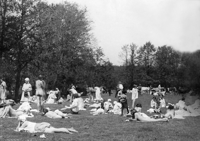 Просто старые фото - №LIV. Чёрно-белый мир