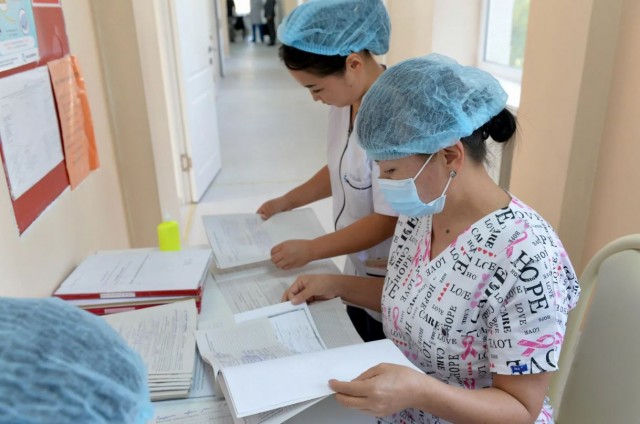 В Госдуме обсудят тестирование врачей-иностранцев на знание русского языка