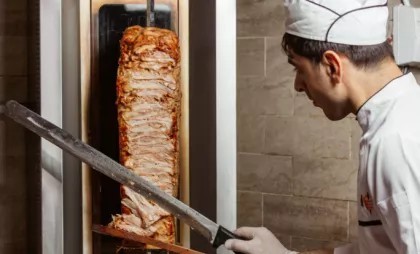 Сколько зарабатывает бизнес на шаурме?