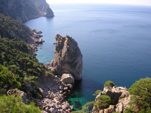Немного солнца и тепла. Крымские виды.