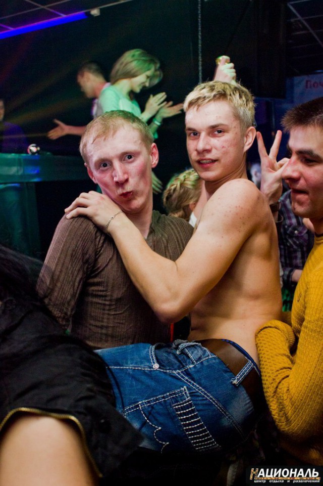 Ужасы и приколы из соцсетей 18+