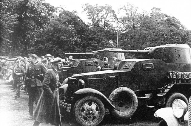 Советские бронеавтомобили предвоенного и военного периода