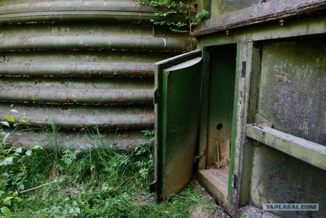 полигон 36. 18 инженерно испытательный полигон. военный инженерно испытательный полигон ленинградская область. военный полигон в лесу. заброшенный танк.