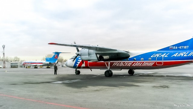 "Ламповый" самолет. Ан-24Б. RA-47187