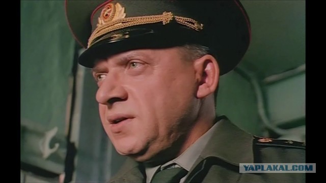 «Опасные действия русских пилотов»: Пентагон показал видео перехвата Су-27 стратегического бомбардировщика B-52