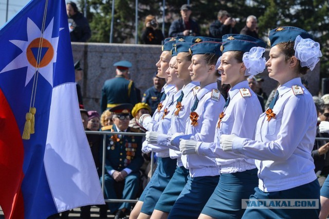 В омском параде Победы приняли участие иностранные студенты военной кафедры из Африки