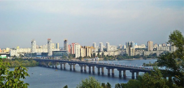 Попиарились