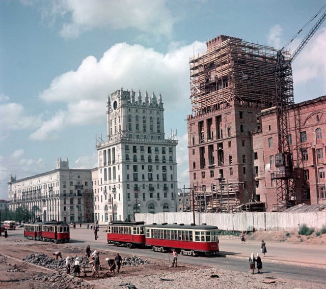 Улицы мира 70 лет назад. 1952 год