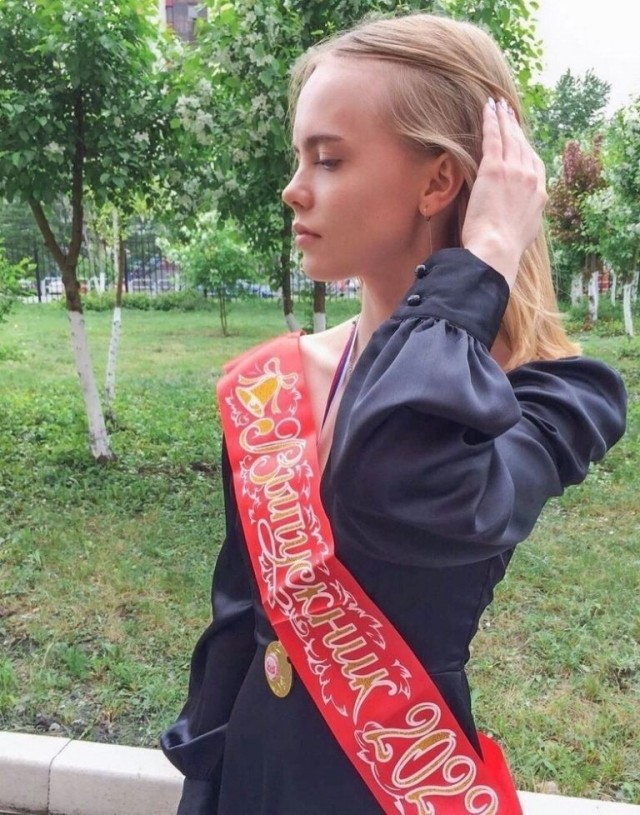 25 фото выпускниц недавнего прошлого