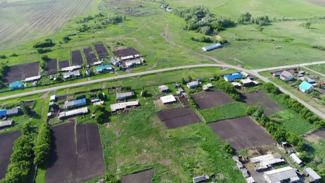 Маленький нытик ноет про жизнь в Москве