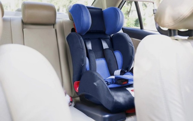 Госдума в I чтении одобрила новые увеличенные штрафы за неправильную перевозку детей