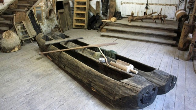 Лодка долблёнка