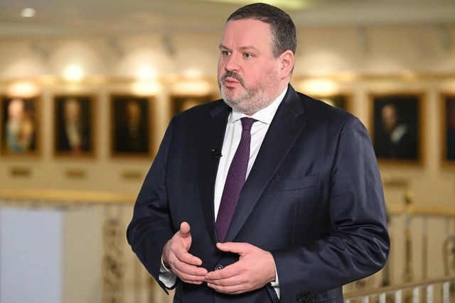 Володин назвал Котякова безответственным в вопросе трудоустройства мигрантов.