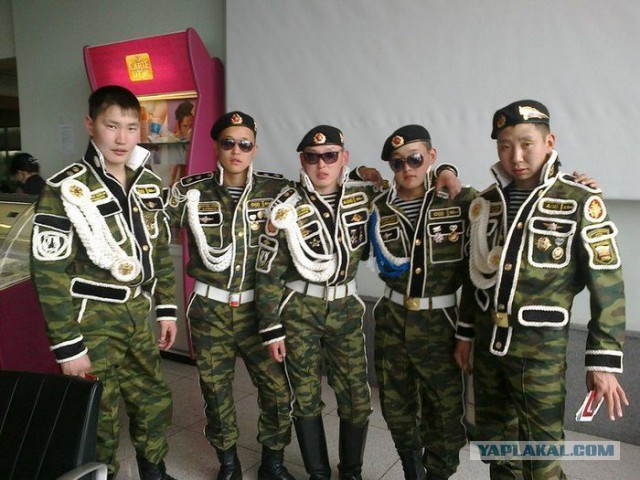 Мужики! Давайте свои фото в армии и сейчас!