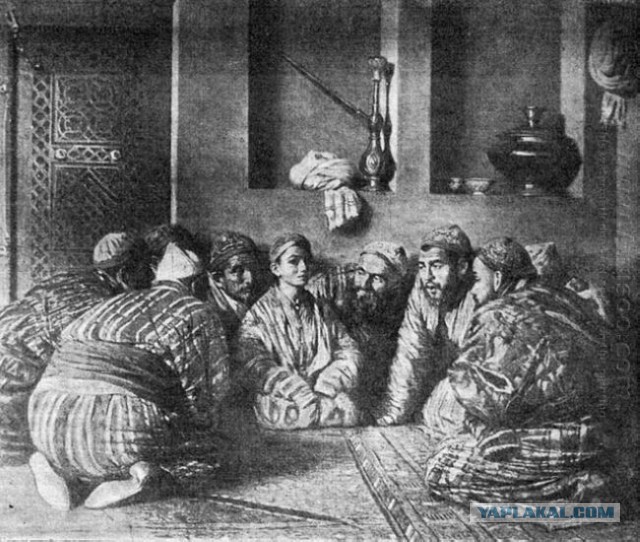 Петербуржец заплатит 400 тыс. рублей за антихристианский пост в соцсети