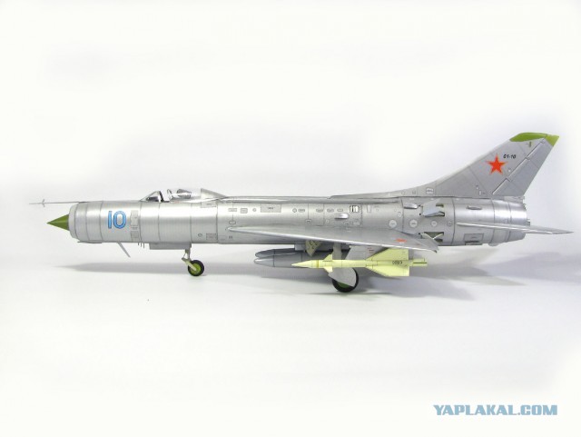 Су - 11. Модель самолета из бумаги