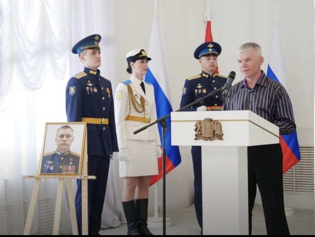 Мать погибшего на Украине сына-десантника..