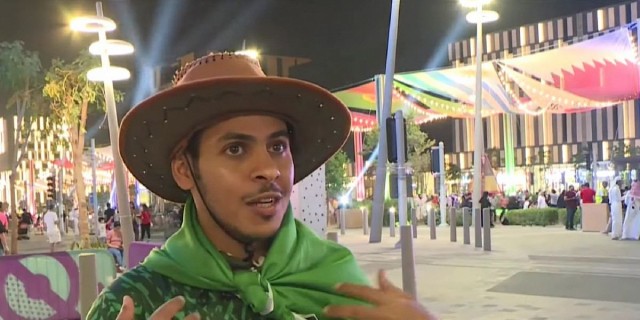 Житель Саудовской Аравии прошел пешком 1600 км, чтобы увидеть чемпионат мира по футболу