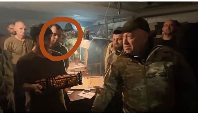 Пригожин посетил украинских пленных с поздравлениями и мандаринами: «Такие же славяне»