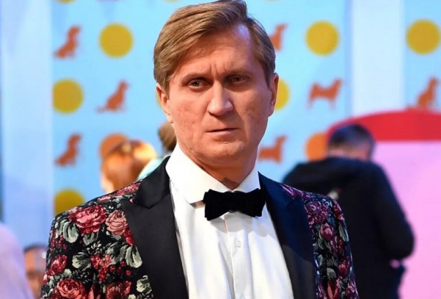 Андрей Рожков: один из самых узнаваемых участников шоу «Уральские пельмени», счастливый муж и отец