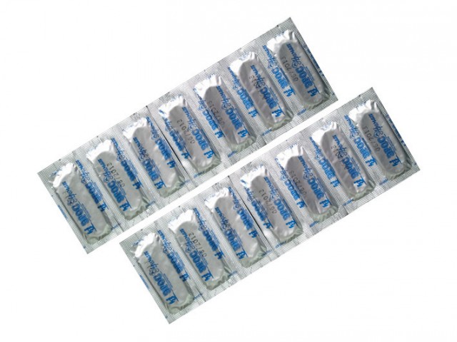 Девушка утверждает, что это щипцы для завивки.