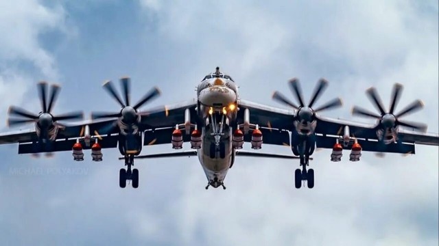 Сегодня ночью ВКС России изменили тактику.
