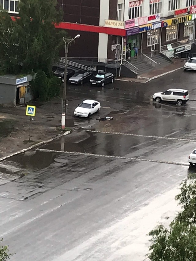 Труп лежит несколько часов в густонаселенной части г.Саранск