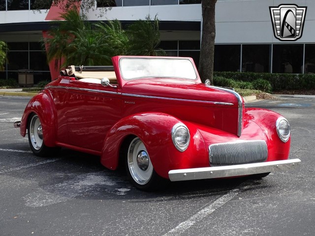 1948 Willys Jeepster. Автопятница №39.