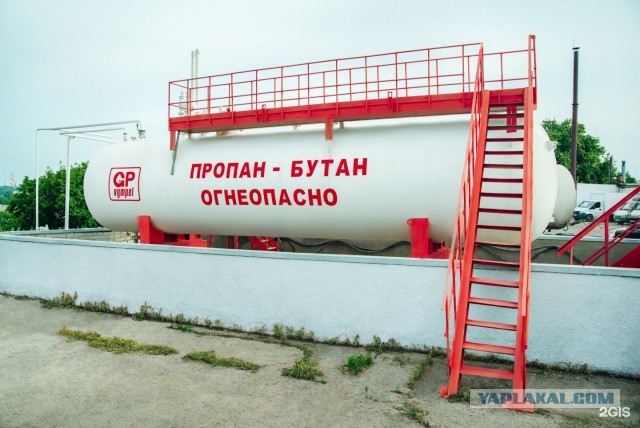 Зачем сжигают попутный газ?