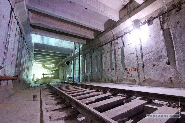 По нижегородским тоннелям метро