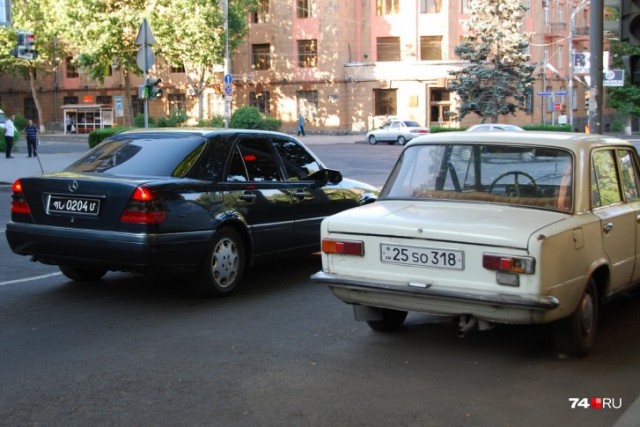 Старые «армяне»: в России началась операция по отлову автомобилей с иностранными номерами