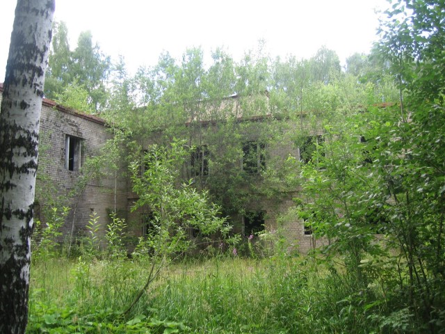 Фото из заброшенного лагеря