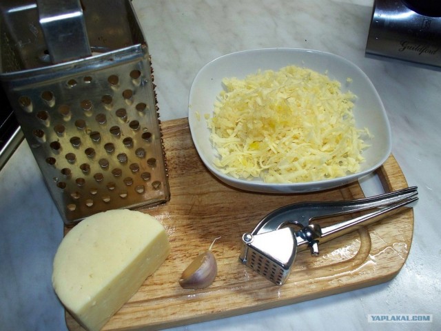 Горшочки со свининой по-холостяцки